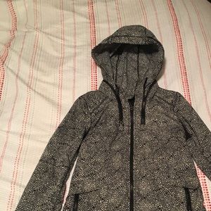 Lululemon women’s jacket